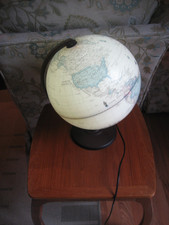 Ryman Illuminated Globe 30 cm Antique Effect