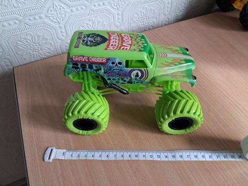 Monster jam bkt - monster, grave