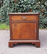 ANTIQUE STYLE MAHOGANY BEDSIDE