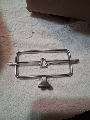 Ford thunderbird hood ornament - ford,