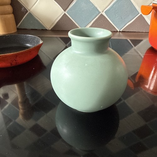 Poole pottery small matt - small, green