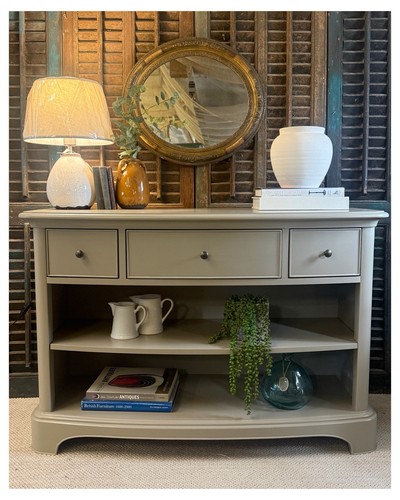 Curved hall console - curved,