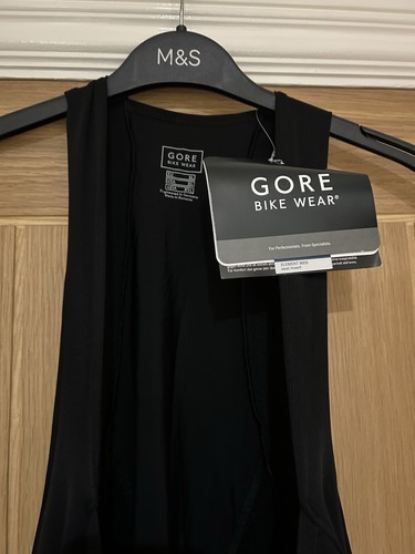 Men gore power - power, bib