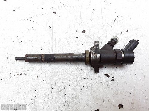 2005 volvo s40 injector bosch - s40,