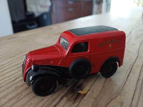 Corgi ford popular royal mail - corgi,