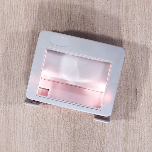 Game boy magnifying light - boy,