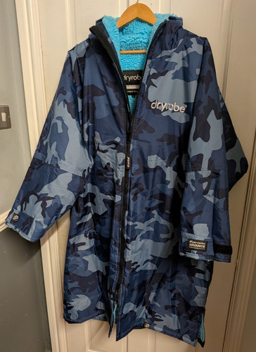 Dryrobe model advance blue - v3,