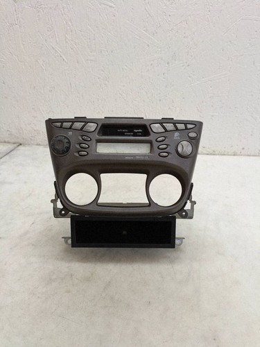 Nissan almera tino - nissan, radio