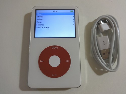 Apple ipod classic 5th gen - ,