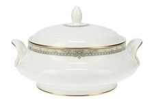 Royal Doulton - Isabella -