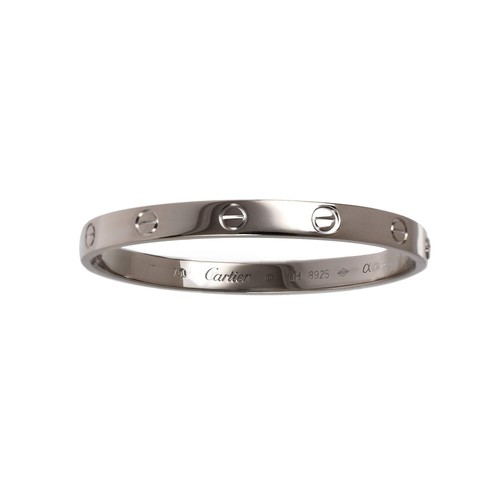 Pre owned 18ct white gold - pre-owned,