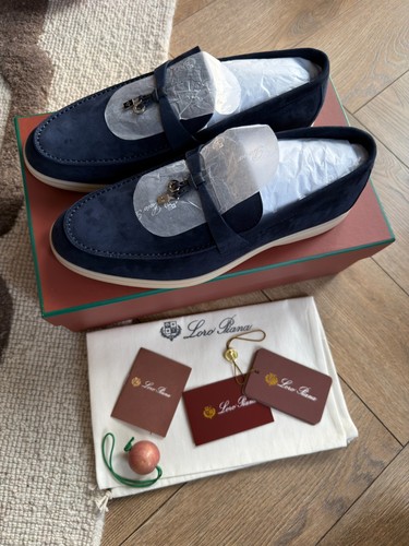 Loro piana summer charm - charm, walk