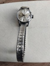 Beautiful Vintage Uno Ladies