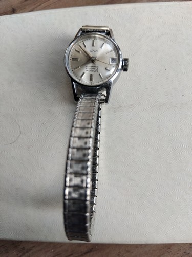 Beautiful vintage uno ladies - vintage,