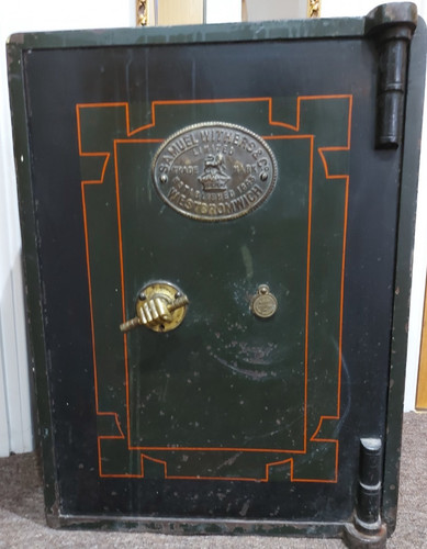 Vintage safe samuel - vintage, safe,