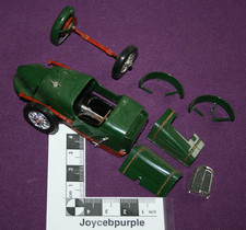 Matchbox Aston Martin Ulster 1:32 scale model kit for parts, spares or repair.