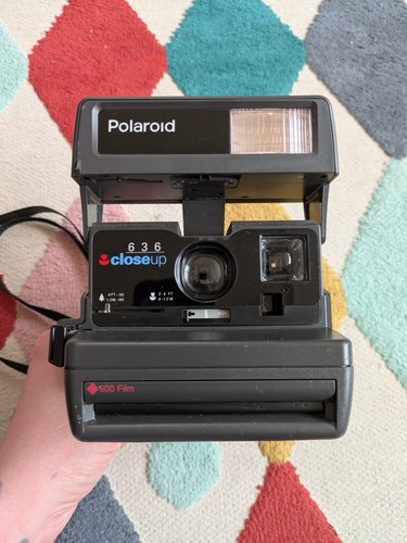 Polaroid 636 close camera - polaroid, up