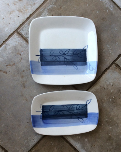 Hand painted serving - x,