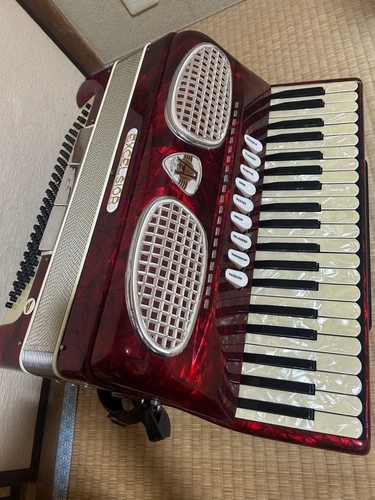 Excelsior 320 accordion red - 320,