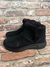 Skechers Black Go Walk Arch