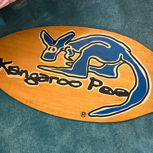 Kangaroo poo wooden - kangaroo, skimboard