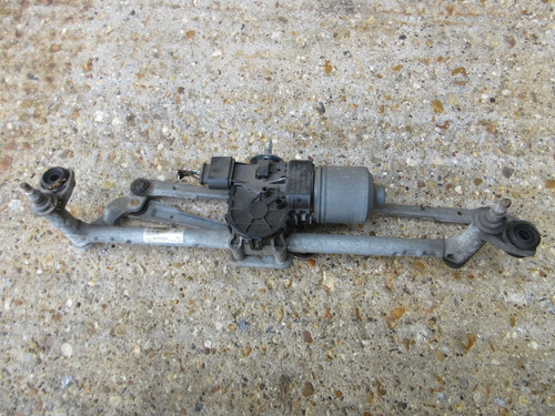 Volkswagen polo front wiper - 6r,