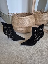 Jane Shilton 'Hermione' black suede ankle boots - UK size 6