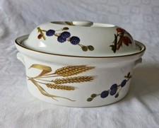 Vintage Porcelain Royal Worcester Wild Harvest   Lidded Casserole