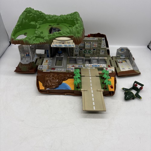 Thunderbirds tracy island - thunderbirds,