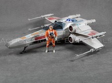 Star Wars The Power of the Force Electronic X Wing Fighter Plus Luke Pilot 1995