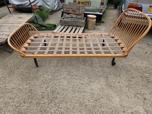 Ercol 1960s blonde - ercol,