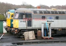 PHOTO  A NICE PAIR OF 33S - THE SPA VALLEY RAILWAY WINTER STEAM GALA PROVIDED TH