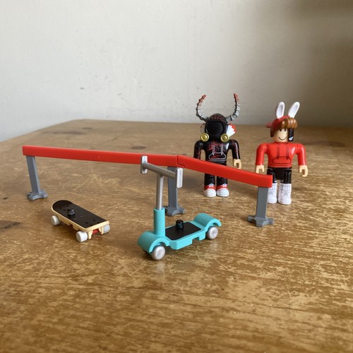 Roblox figures skate - roblox,