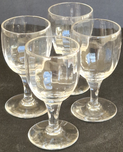 Set vintage liqueur - 4, glasses