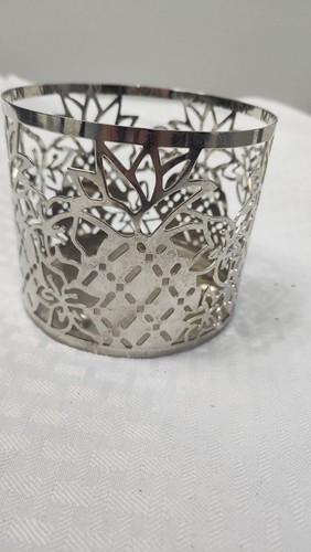 Slatkin silver floral - slatkin,