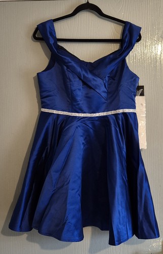 Beautiful prom dress - prom,