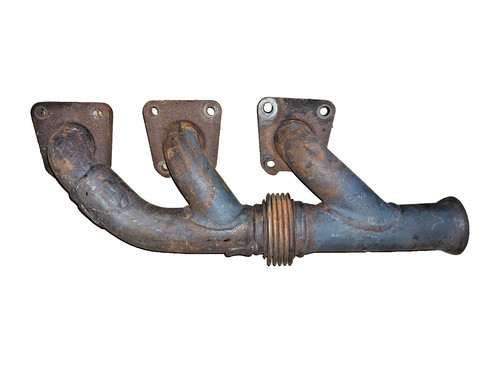 Exhaust manifold exhaust