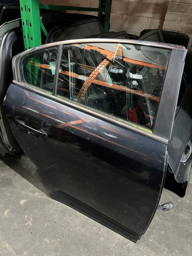 Toyota avensis door rear right - avensis,