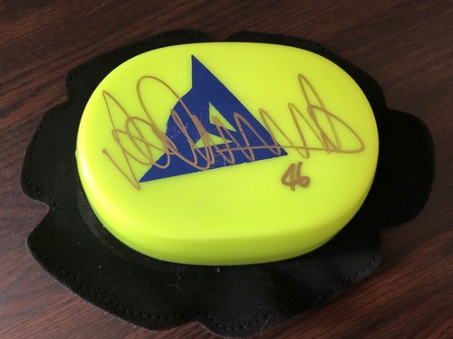 Valentino rossi world - rossi, x