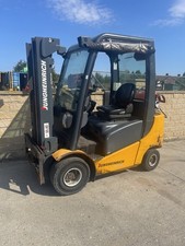 Forklift truck - Jungheinrich 1.8 Tonne Gas 4.3m triple mast.