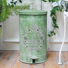 Vintage Metal Garbage Can With Lid and Liner Rustic  Garden Waste Bin Pedal Bin