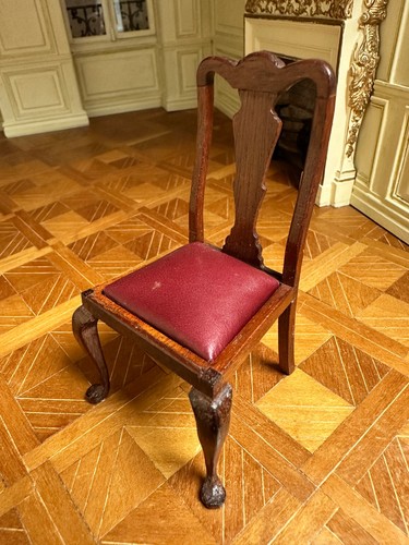 Dolls house miniature 12 - dolls,