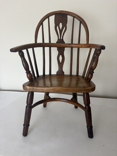 Rare antique yew child - rare, child’s