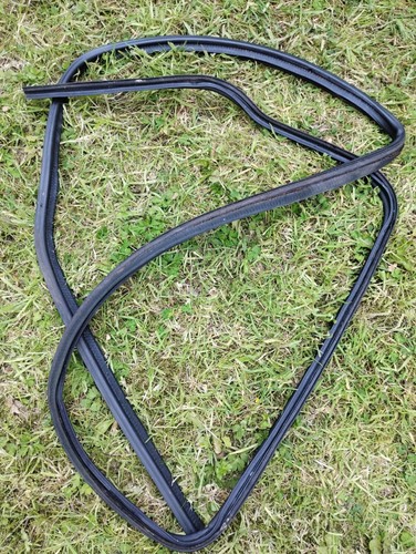 Peugeot 106 rear boot tailgate