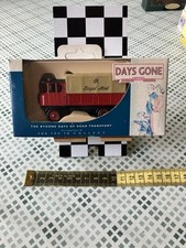 Lledo Sentinel Canvas Back