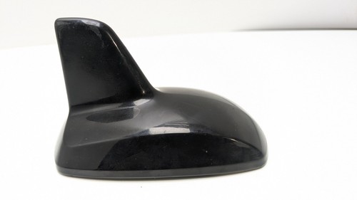 Mercedes class w212 antenna - mercedes,