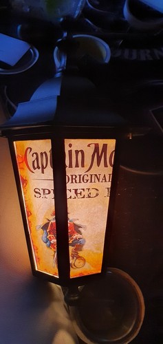 Captain morgan coach - captain, light