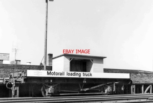 Photo reading motorail - photo,
