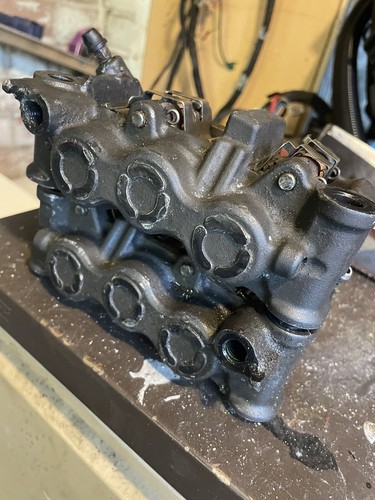 Yamaha brake calipers - r1,