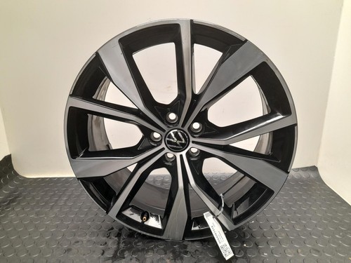 Volkswagen cross alloy wheel - t-cross,